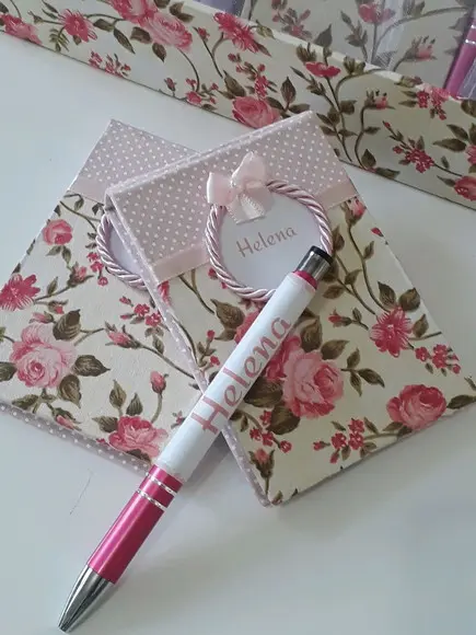 Bloco de notas com caneta personalizada