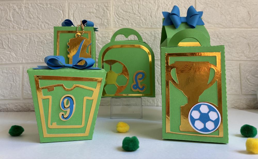 30 Personalizados Copa do Mundo - Verde e Dourado