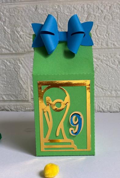 30 Personalizados Copa do Mundo - Verde e Dourado