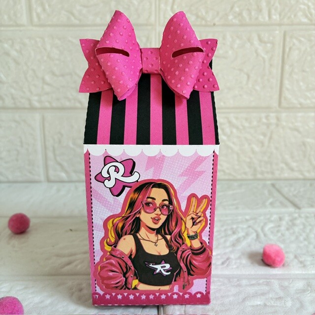 Personalizados Emilly Vick - Kit com 30 unidades