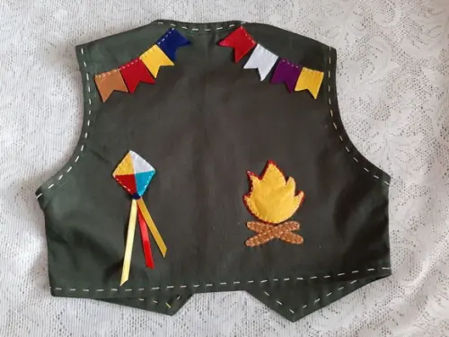 Colete Infantil para Festa Junina Verde Militar