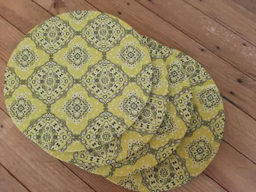Conjunto de Sousplat em Tricoline Amarela Bandana 6 Unida