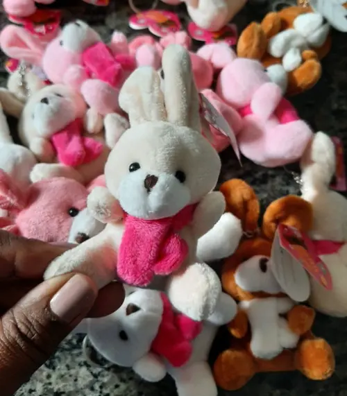 Chaveiro Coelhinho de Pelúcia Kit 4 Peças Cores Variadas