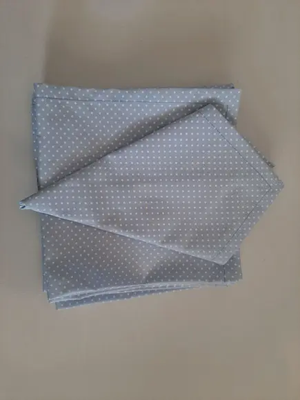 Guardanapo de Tecido Azul Claro com Poá 4 Peças