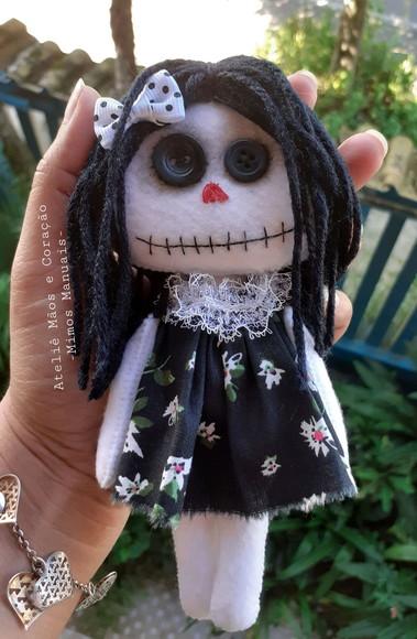 Boneca Gótica
