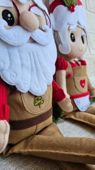 Casal Papai Noel e Mamãe Noel em Feltro -bonecos Decorativos