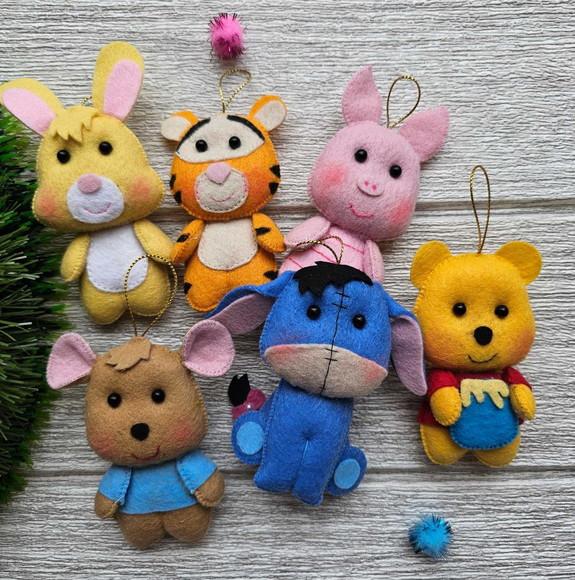 Guirlanda Natal + 7 Pingentes Ursinho Pooh e Amigos.