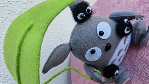 Totoro em Feltro Artesanal com Susuwataris