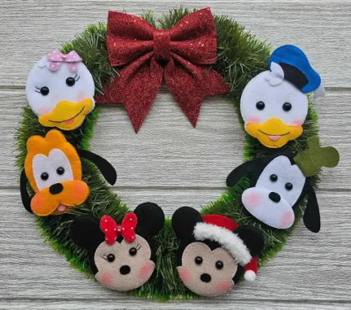 Guirlanda de Natal Disney em Feltro - Mickey e Amigos
