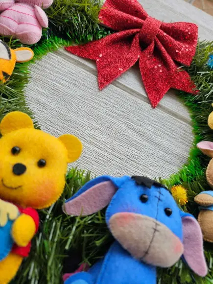 Guirlanda Natal + 7 Pingentes Ursinho Pooh e Amigos.