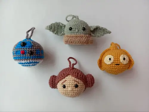 Pingentes de Natal Star Wars em Amigurumi.