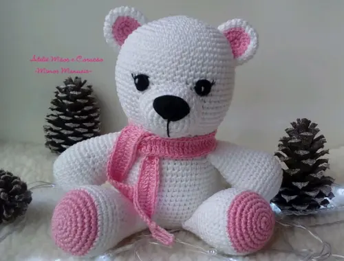 Urso em amigurumi