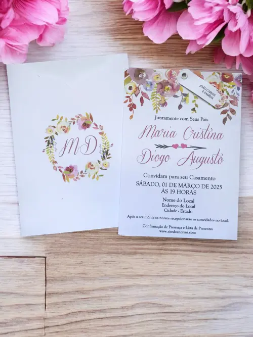 Convite de casamento com brasão floral