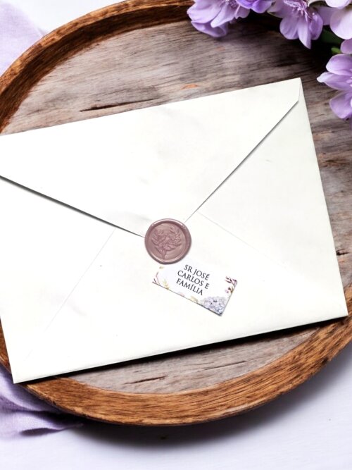 Convite de Casamento Floral Hortênsia com Envelope Forrado, Lacre de Cera e Tag