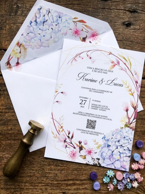 Convite de Casamento Floral Hortênsia com Envelope Forrado, Lacre de Cera e Tag