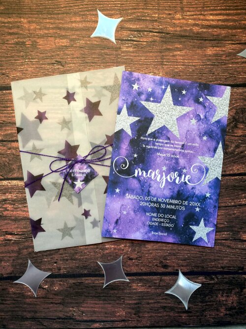 Convite de Debutante 15 Anos Tema Galáxia Roxo e Prata em Papel