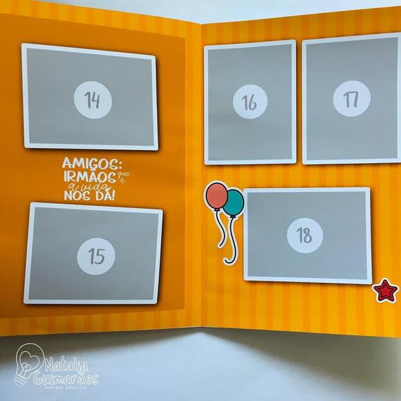 Álbum de Figurinhas Personalizado