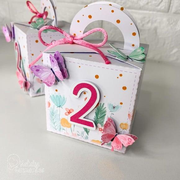 Kit Papelaria Personalizada Jardim das Borboletas 50 Caixas