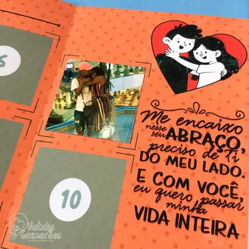 Álbum de Figurinhas - Dia dos Namorados / Aniversário Namoro