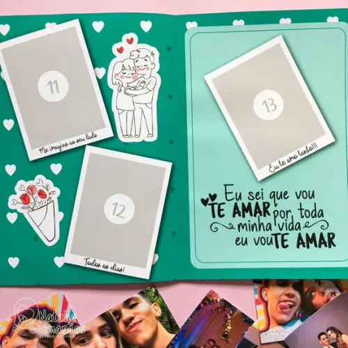 Álbum de Figurinhas - Dia dos Namorados / Aniversário Namoro