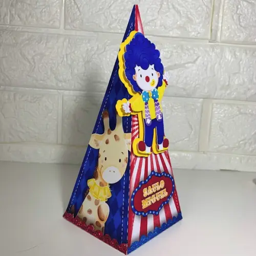 Caixa Pirâmide Circo Menino