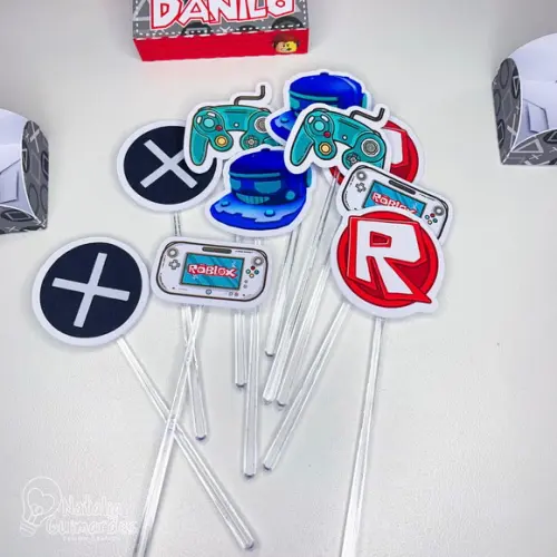 Kit Festa em Casa/ Só Um Bolinho Roblox