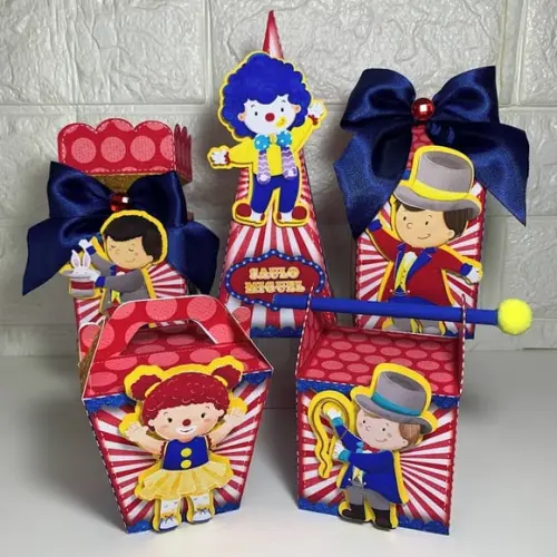 Kit Papelaria Personalizada Circo Menino - 20 Caixas