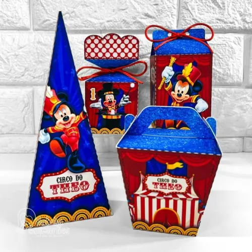 Kit Papelaria Personalizada Circo do Mickey - 50 Caixas