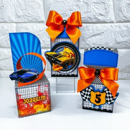 Kit Papelaria Personalizada Hot Wheels - 50 Caixas