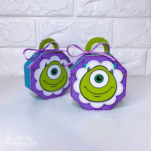 Kit Papelaria Personalizada Monstros S.a 50 Caixas