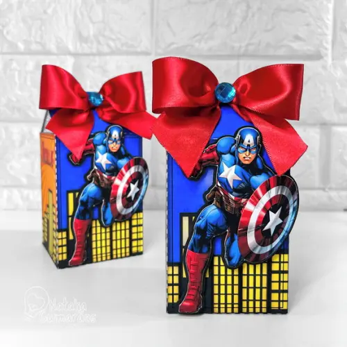 Kit Papelaria Personalizada Vingadores - 20 Caixas