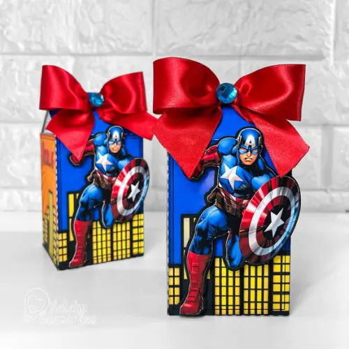 Kit Papelaria Personalizada Vingadores - 30 Caixas