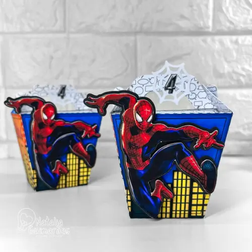 Kit Papelaria Personalizada Vingadores - 50 Caixas