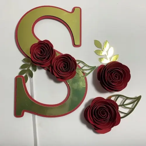 Topo de Bolo Letra Inicial com Flores 3d