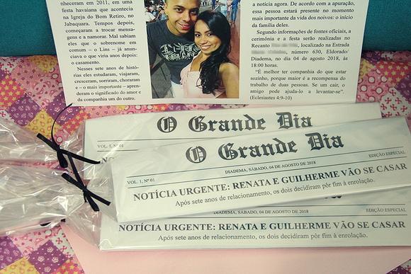 Convite jornal para padrinhos de casamento