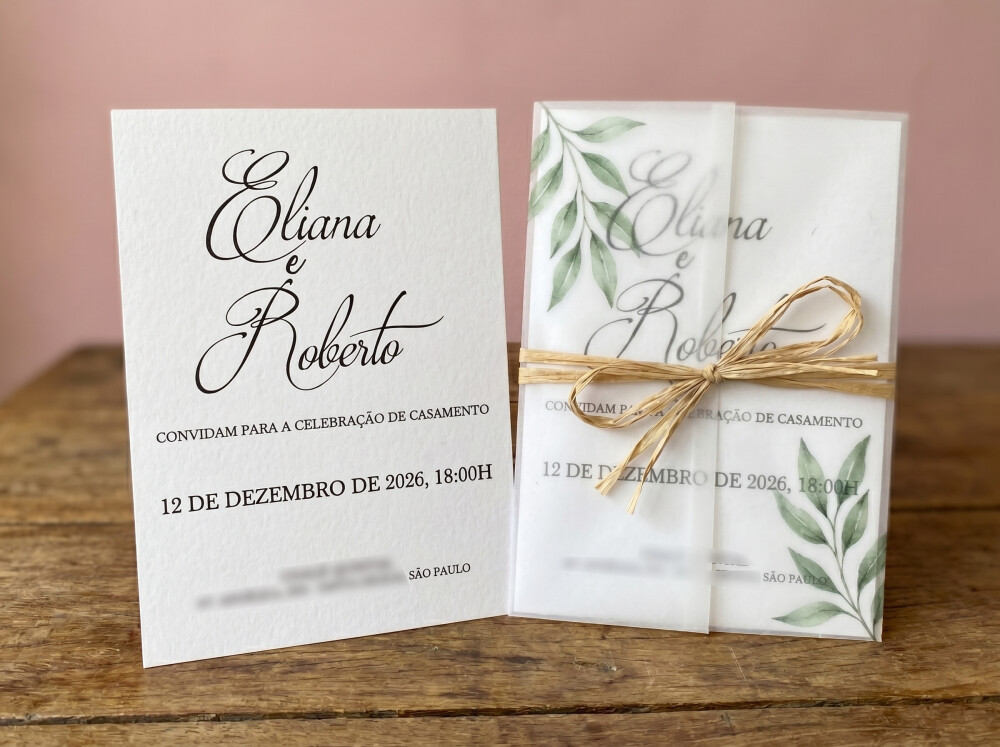 Convite de casamento com envelope de papel vegetal