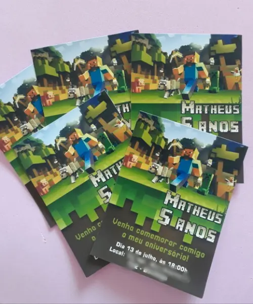 Convite simples de aniversário