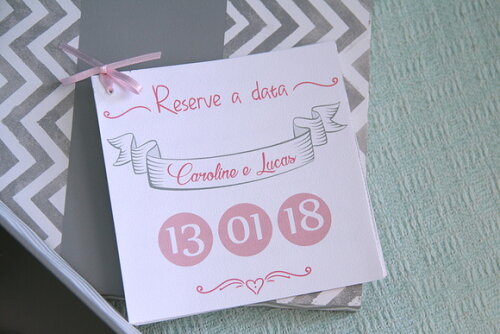 Caixa para os padrinhos: Convite com manual, corsage e gravata