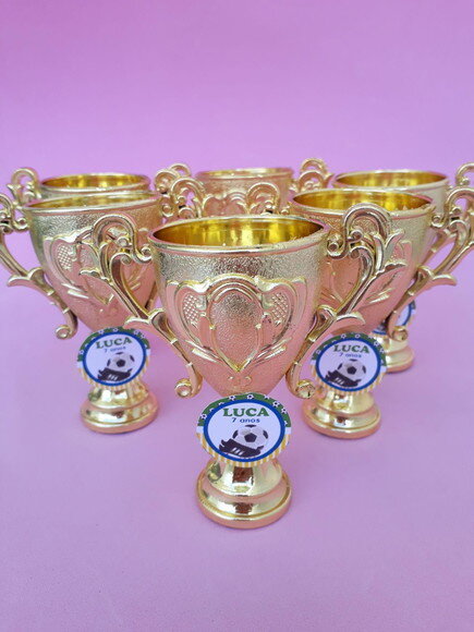 Mini troféu decorado