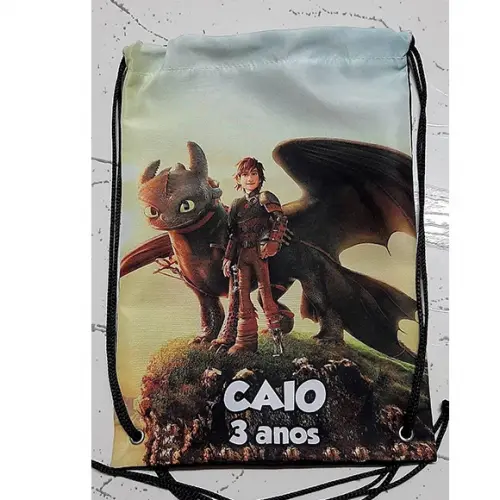Mochila mochilinha sacochila Como Treinar o Seu Dragão 18x28cm (pequeno)