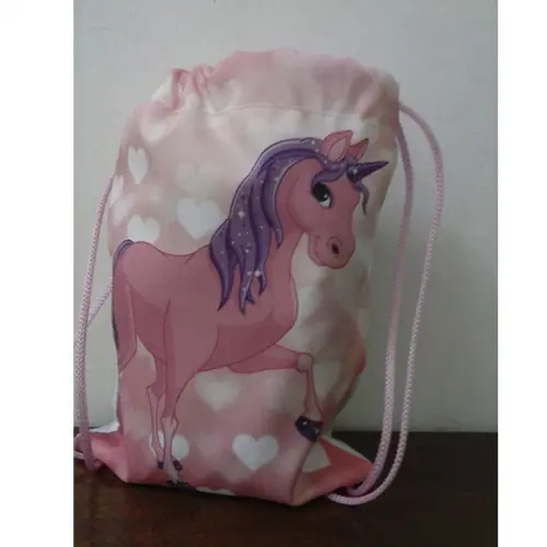 Mochilinha sacolinha Personalizada Unicórnio 18x28cm