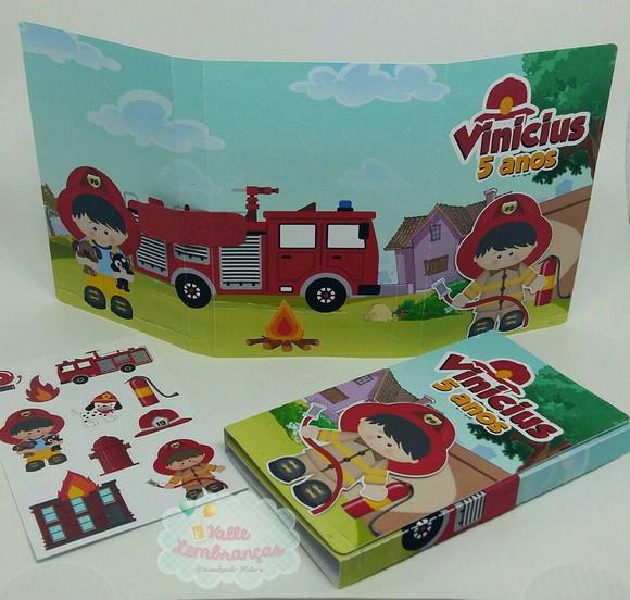 KIT Carteira de Colorir com Adesivo