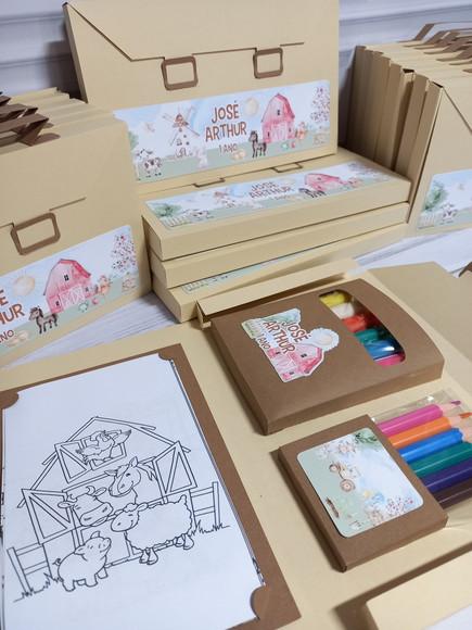 Kit de Colorir Maletinha de Atividades