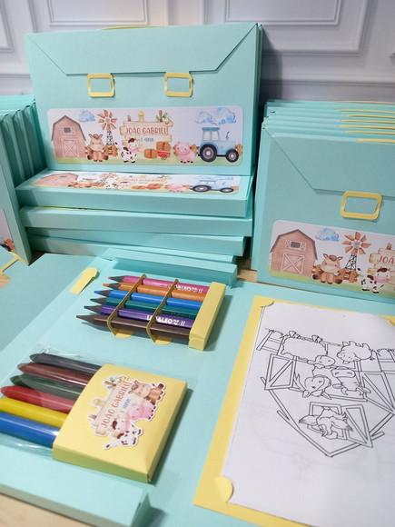 Kit Maletinha de Colorir
