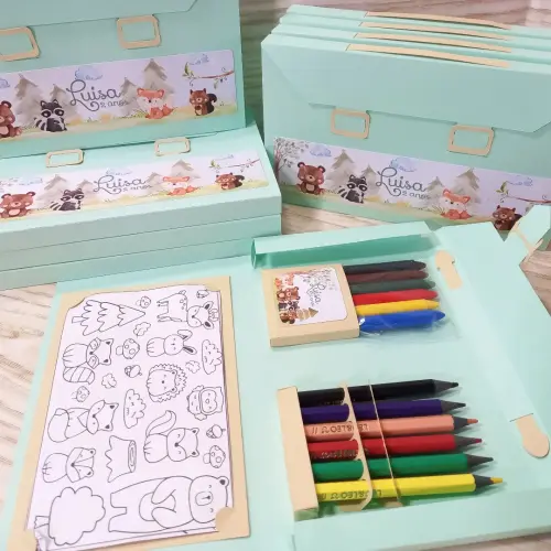 Kit Maletinha de Colorir Personalizada