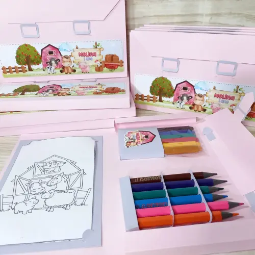 Kit Maletinha de Colorir Personalizada