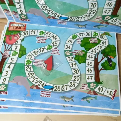 Jogo de Tabuleiro Personalizado
