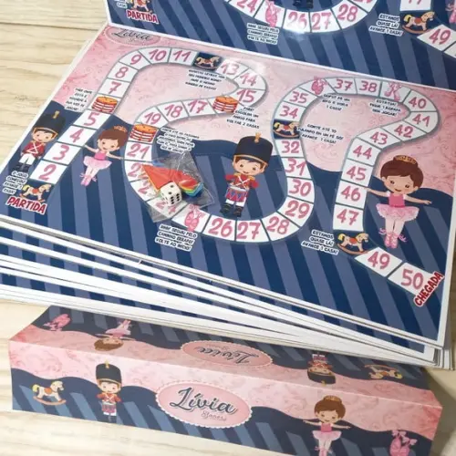 Jogo de Tabuleiro Personalizado
