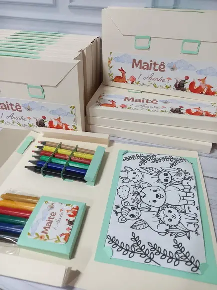 Kit Maletinha de Colorir