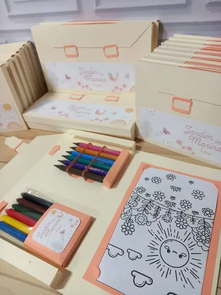 Kit Maletinha de Colorir